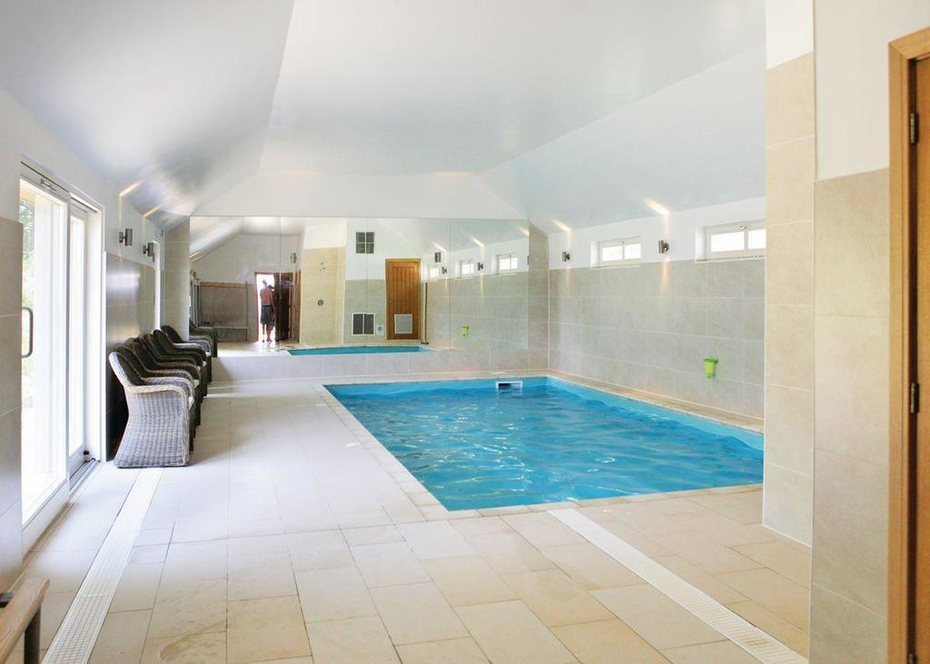 Swandown Lodges Chard Εξωτερικό φωτογραφία